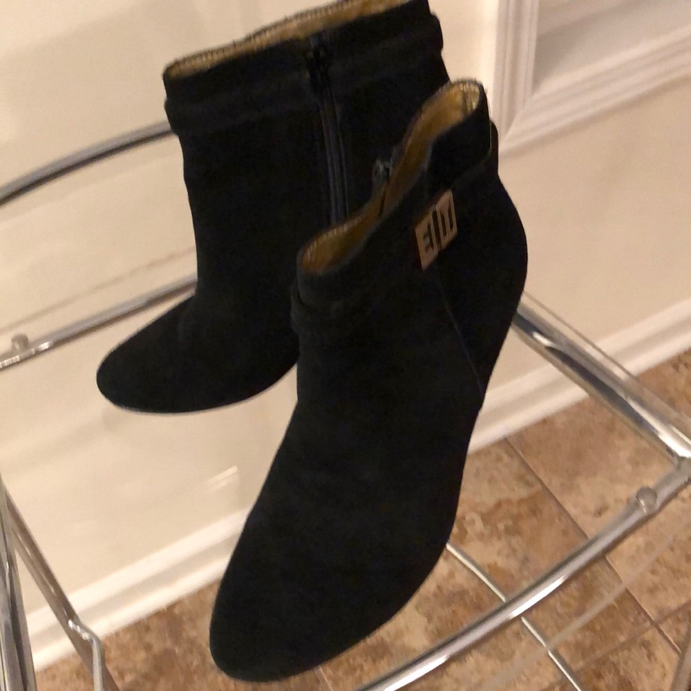 Elaine Turner Designer Wedge Heel Suede Bootie.